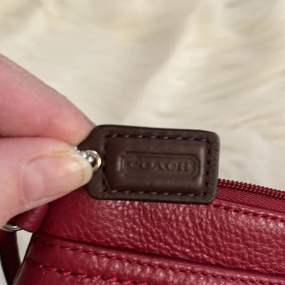 Coach Wristlet Red Pebble Leather NWOT - Picture 3 of 5